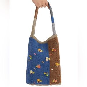 YanYan Daisy Tote Bag NWOT
